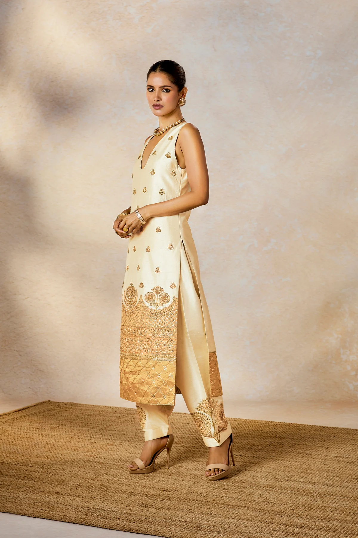 The Kalakand Salwar Set - Image 8