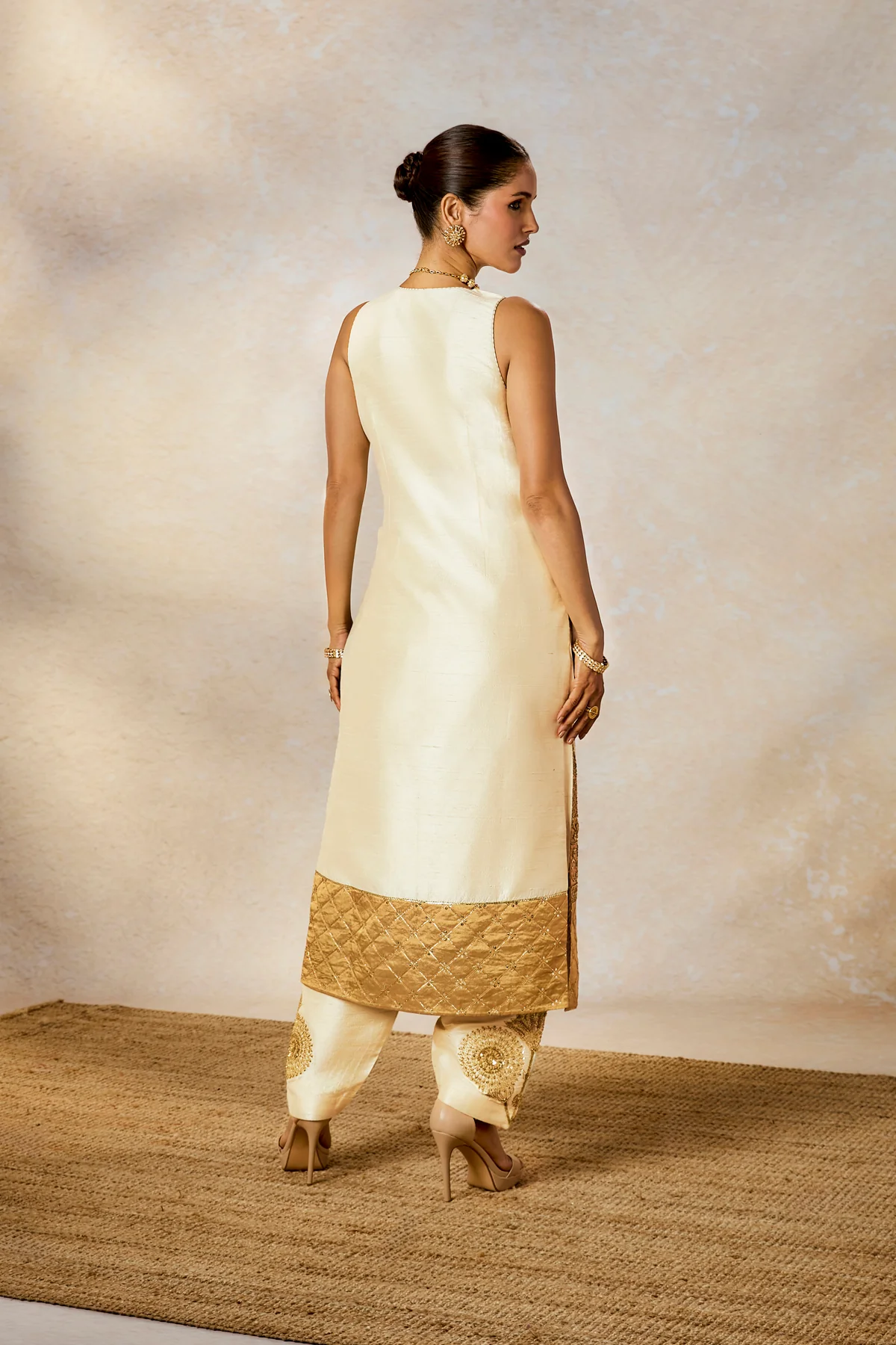 The Kalakand Salwar Set - Image 9