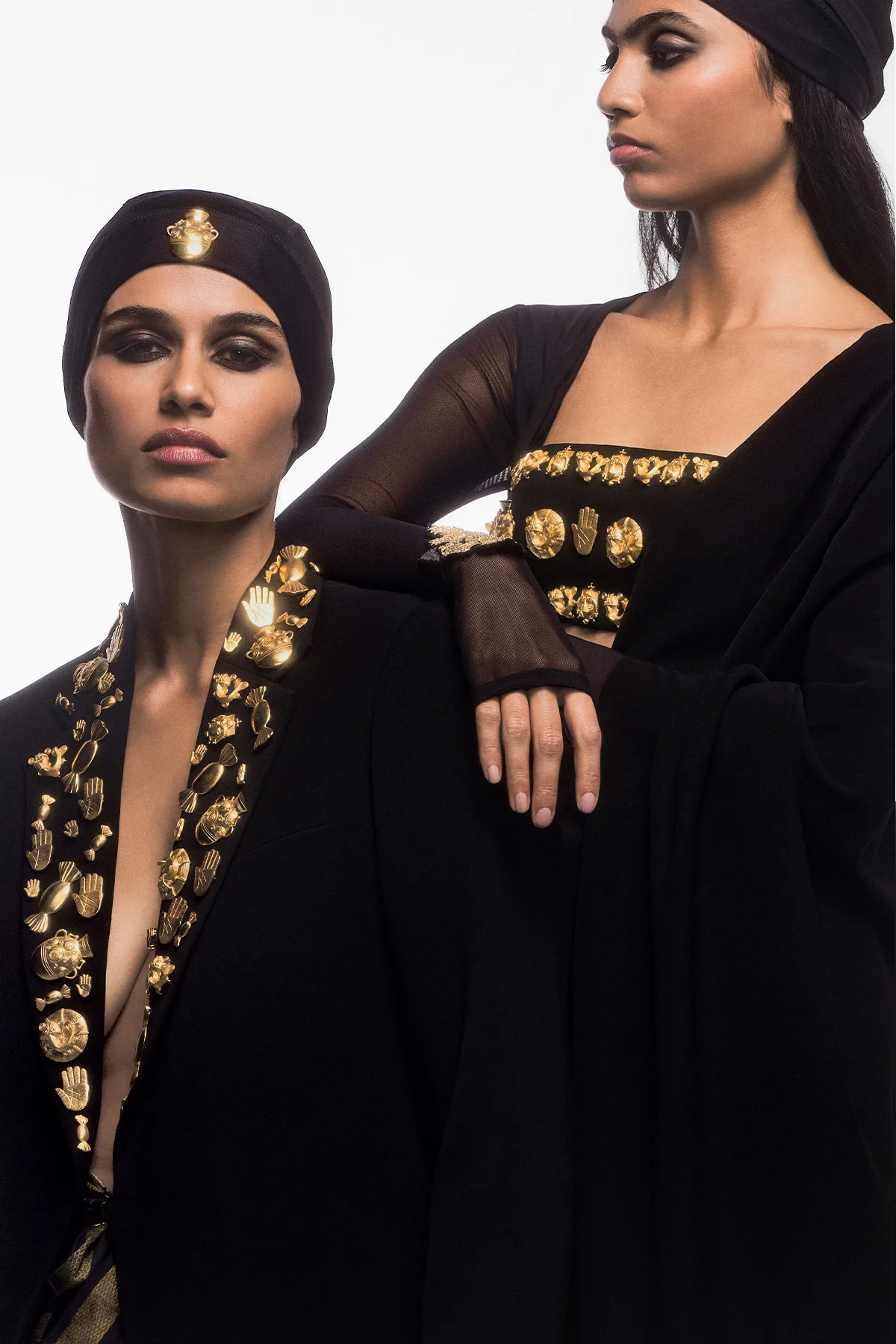 The Midnight Cocktail Saree - Image 3