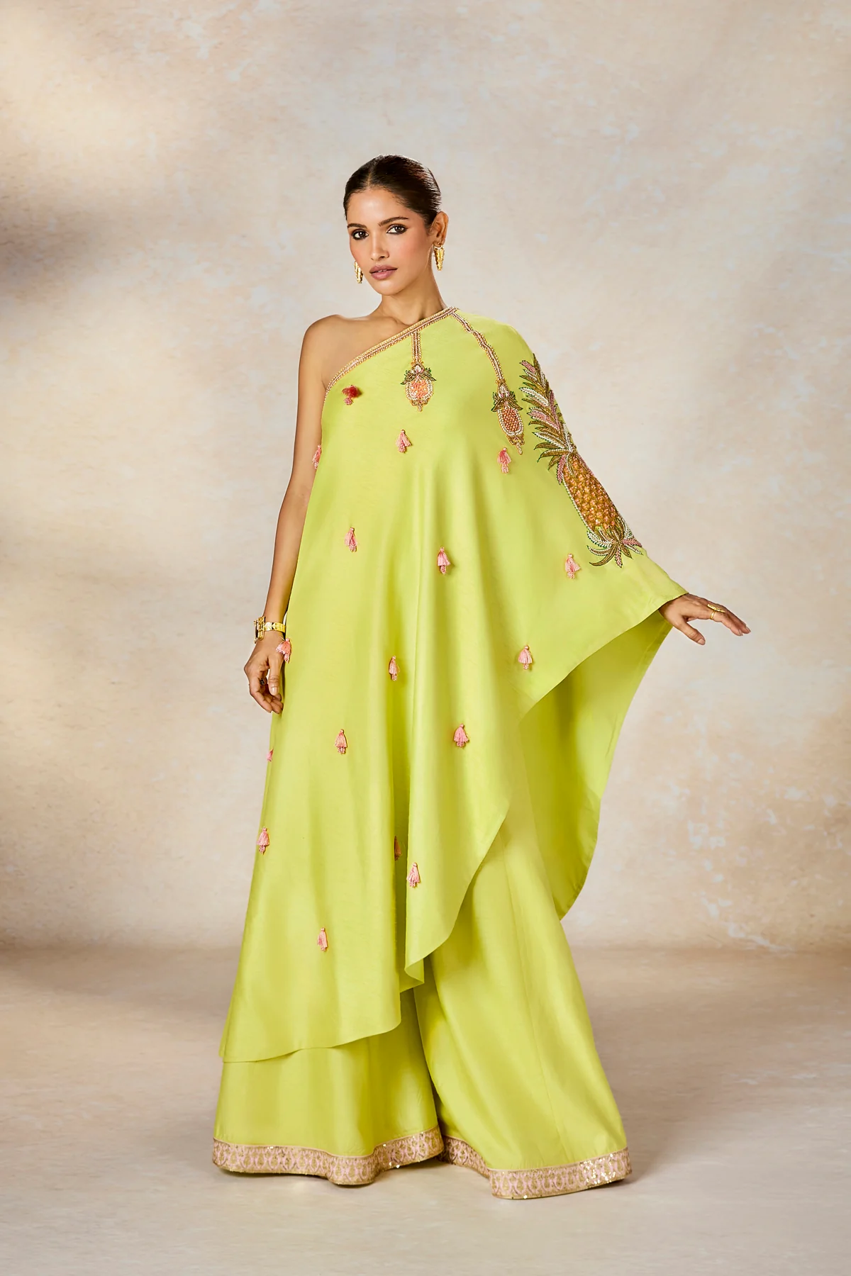 The Pista Khulfi One Shoulder Set